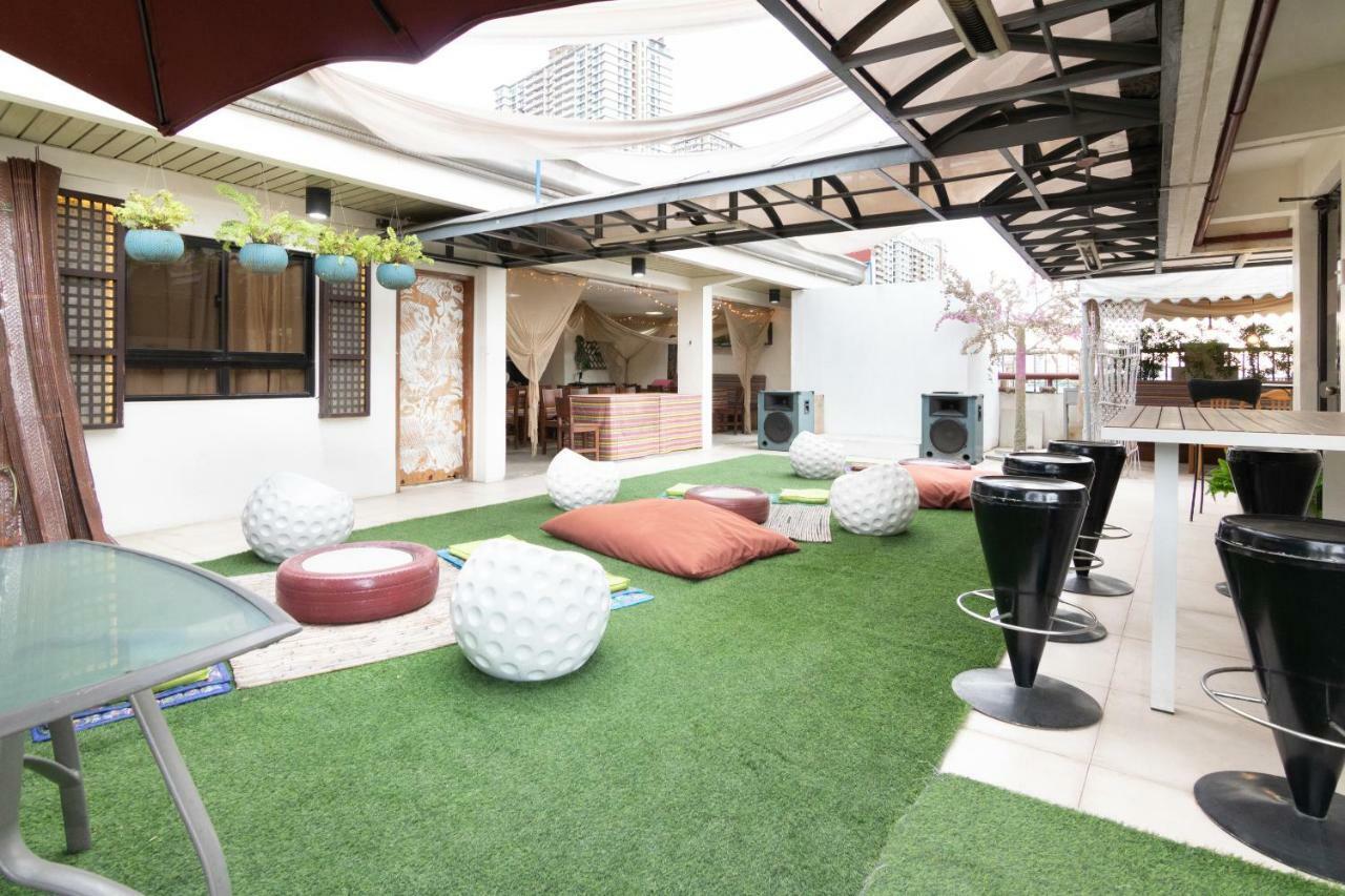 Super Oyo 134 The Bedstation Hotel Mandaluyong Exterior photo